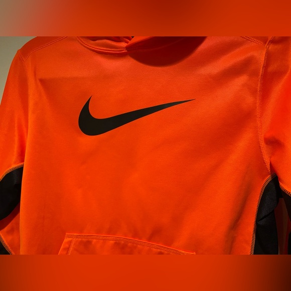 Nike Therma Fit Hoodie - Picture 3 of 7